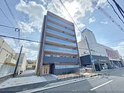 六地蔵駅より徒歩4分 3階 築2年8ヶ月の賃貸物件