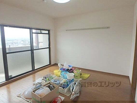 クイーンズコート久津川_内装_3