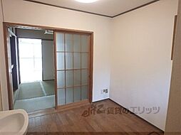 丸美マンション 206