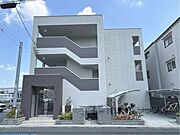 長岡京駅より徒歩9分 1階 築2年11ヶ月の賃貸物件