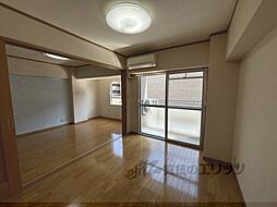 コーポラス伏見 5階2DKのリビング/ダイニング