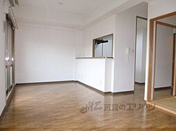 デミューズ木幡 3階3LDKのリビング/ダイニング