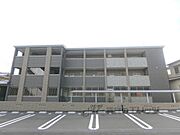 大住駅より徒歩9分 3階 築3年8ヶ月の賃貸物件