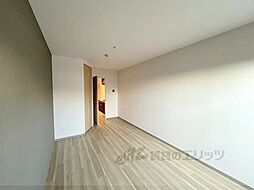 KIZUNA RESIDENCE伊勢田駅前 101 1階1Kのリビング/ダイニング