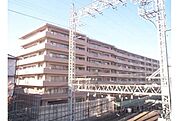 龍谷大前深草駅より徒歩1分 築24年2ヶ月 7階建の賃貸物件