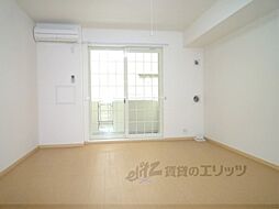 トールハーヴェストII 105 1階ワンルームのリビング/ダイニング