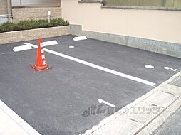 11 / 13