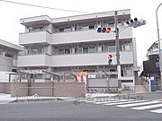 観月橋駅より徒歩8分 築8年6ヶ月 3階建の賃貸物件