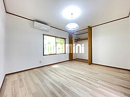 コーポ式部 A 1階1Kのリビング/ダイニング