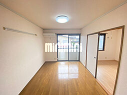 ラ・メゾンひまわり 202 2階2DKのリビング/ダイニング