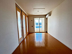 ベル・グラース　B棟 202 2階2LDKのリビング/ダイニング