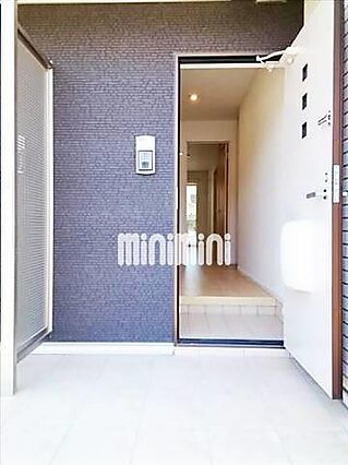 エルヴィータ_内装_2