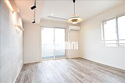 ライトグリーン鶴賀 302 3階1Kのリビング/ダイニング