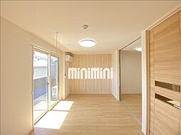 クレール三輪田町 306 3階1LDKのリビング/ダイニング