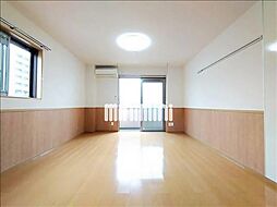 イーグル東口マンション 301 3階ワンルームのリビング/ダイニング