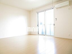 モダンコート・アイB 102 1階1LDKのリビング/ダイニング