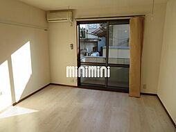 STEP　COURT　ONIWA 102 1階1Kのリビング/ダイニング