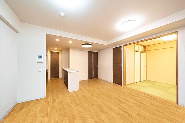 【LDK】室内画像はリフォーム後のイメージ画像です。リフォームには別途費用がかかります。