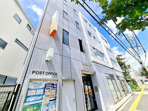 赤羽北二郵便局 徒歩9分。 660m