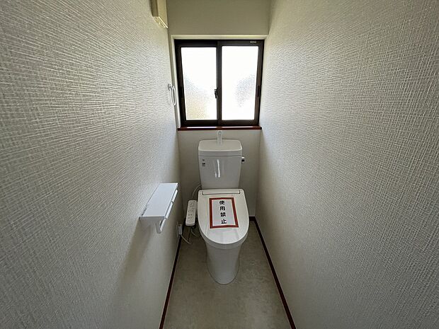 2階もヴォッシュレット機能付きトイレ!便利です♪