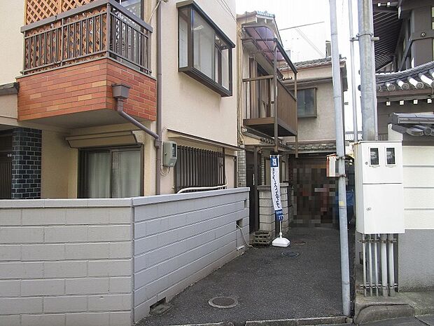 ＪＲ片町線　徳庵駅まで徒歩４分の好立地です。お住まいはもちろん、民泊など収益物件としても最適です。