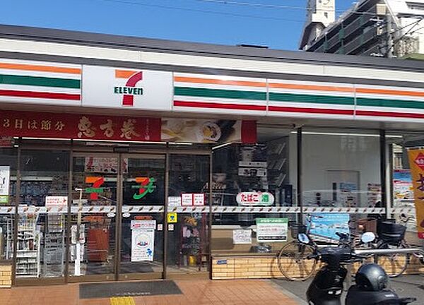 セブンイレブン大阪桑津１丁目店まで約１２０ｍ（徒歩２分）です。