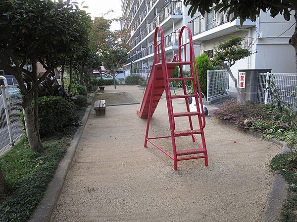 敷地内公園