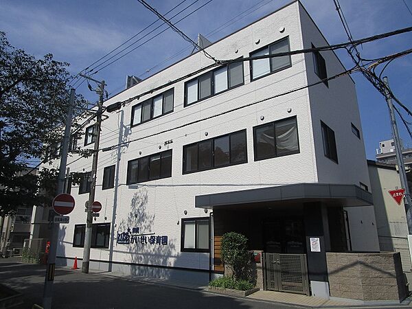 東成かいせい保育園まで約２７０ｍ（徒歩４分）です。