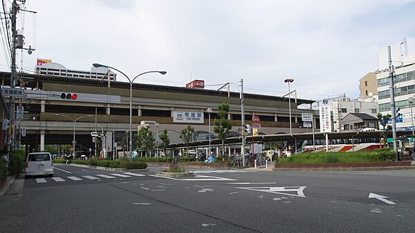 近鉄難波・奈良線・大阪線　布施駅まで約１，４４０ｍ（徒歩１８分）です。