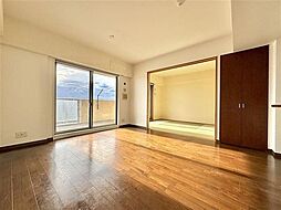 グランシティユーロパークス新小岩 3LDKのリビング/ダイニング