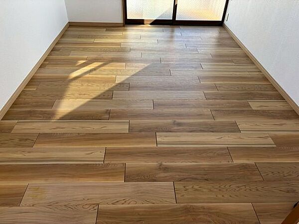 葛飾区西新小岩5丁目　中古戸建の洋室です