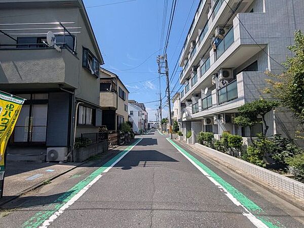 セントヒルズ小岩の前面道路です。