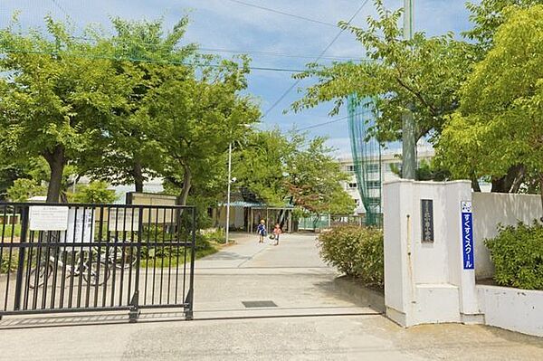 北小岩小学校北小岩小学校 280m