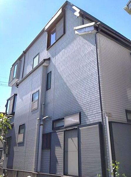 江戸川区南小岩4丁目　中古戸建の外観です