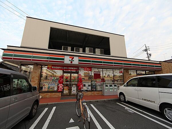 画像17:セブンイレブン 名古屋稲葉地町店 （コンビニ）（400m）