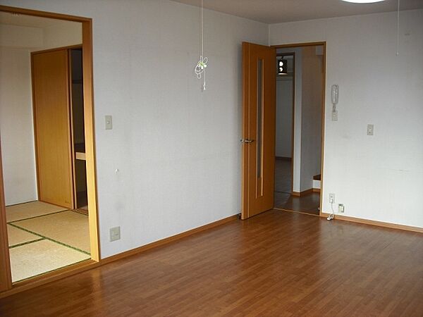 apartment 茨城県龍ケ崎市川崎町73
川崎町の賃貸情報を見る
物件地図