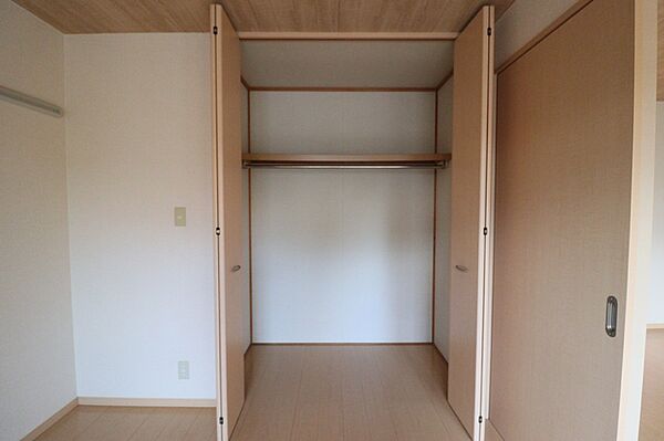 apartment 茨城県龍ケ崎市久保台3丁目8-1
久保台の賃貸情報を見る
物件地図