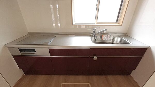 detached 茨城県牛久市栄町２丁目
地図を見る