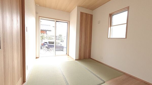 detached 茨城県牛久市栄町２丁目
地図を見る