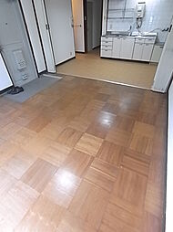 ランマンション 3F東 3階2LDKのリビング/ダイニング