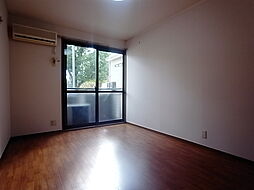 リオマール壱番館 102 1階1Kのリビング/ダイニング