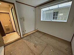 メゾンシノハラ 201 5階1DKのリビング/ダイニング