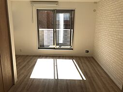 モンソレイユ本山北町 101 1階1Kのリビング/ダイニング