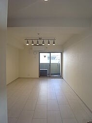 プリマヴェーラ甲南山手 203 2階ワンルームのリビング/ダイニング