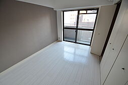 コスタレイ神戸三宮 503 5階1DKのリビング/ダイニング