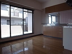 ビエント六甲3 302 3階2LDKのリビング/ダイニング