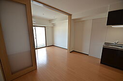 ラフィーノ山手 502 5階1LDKのリビング/ダイニング