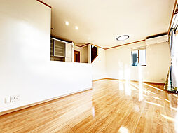 調布市深大寺東町8丁目 3LDKのリビング/ダイニング