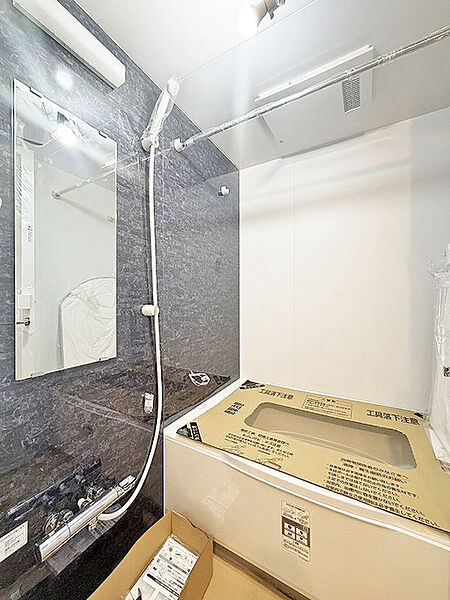 中央線「武蔵境」駅まで徒歩12分の室内リフォームマンション！2路線利用可能と便利な立地！