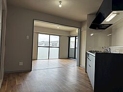 ライブコートMOZU 3階2DKのリビング/ダイニング